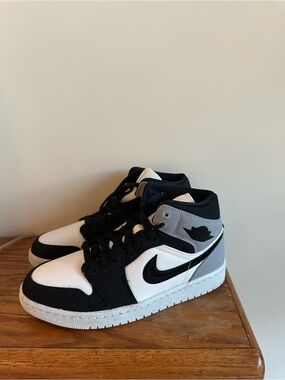 Jordan High-Top Sneakers in Black and Cream